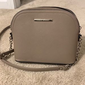 Steve Madden Crossbody Purse with gold chain accent